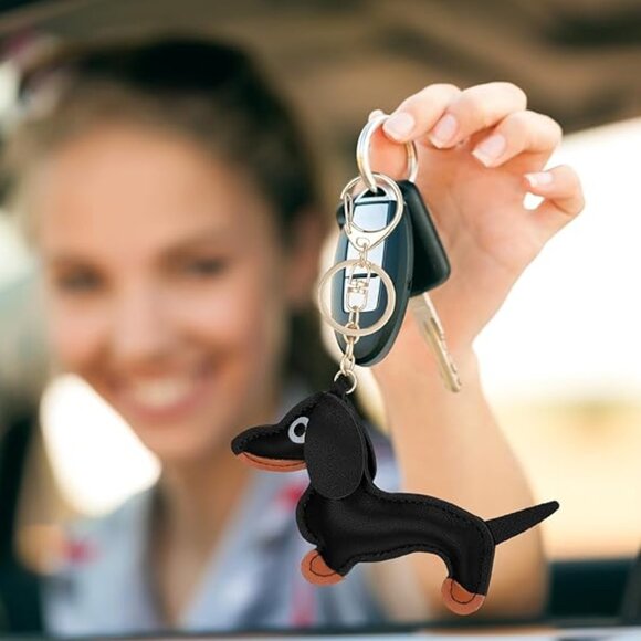 Black & Brown Dachshund Leather Bag Charm Keychain Dog Purse Accessory - Picture 4 of 6